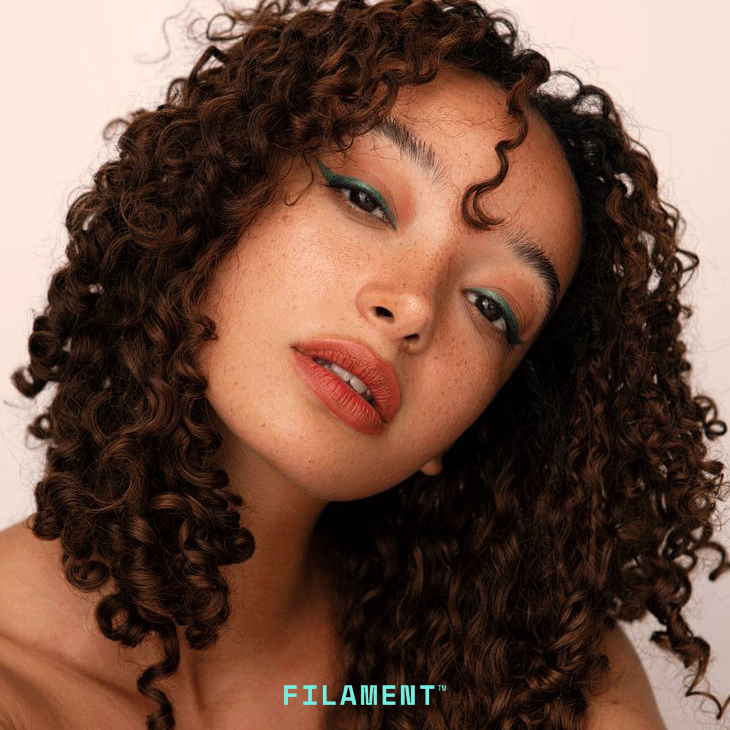 How to Maintain Healthy Hair: A Guide to Strong, Stunning Locks